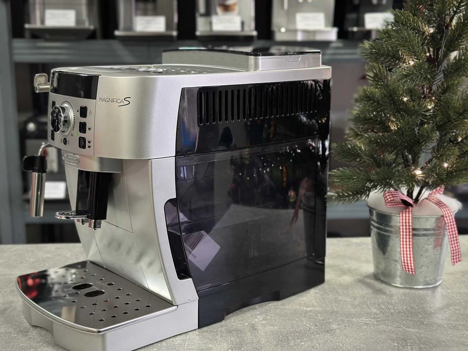 Кафемашина DeLonghi Magnifica S