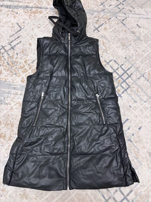 Жилетка Zara размер М
