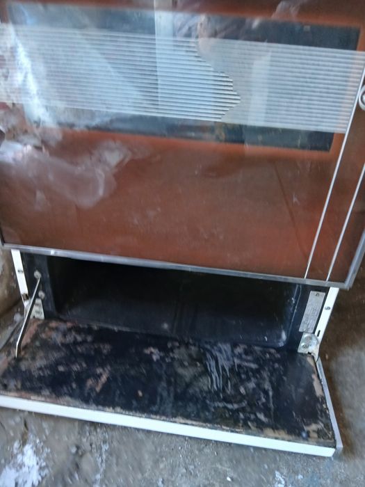 Продам  две советские газовые плиты