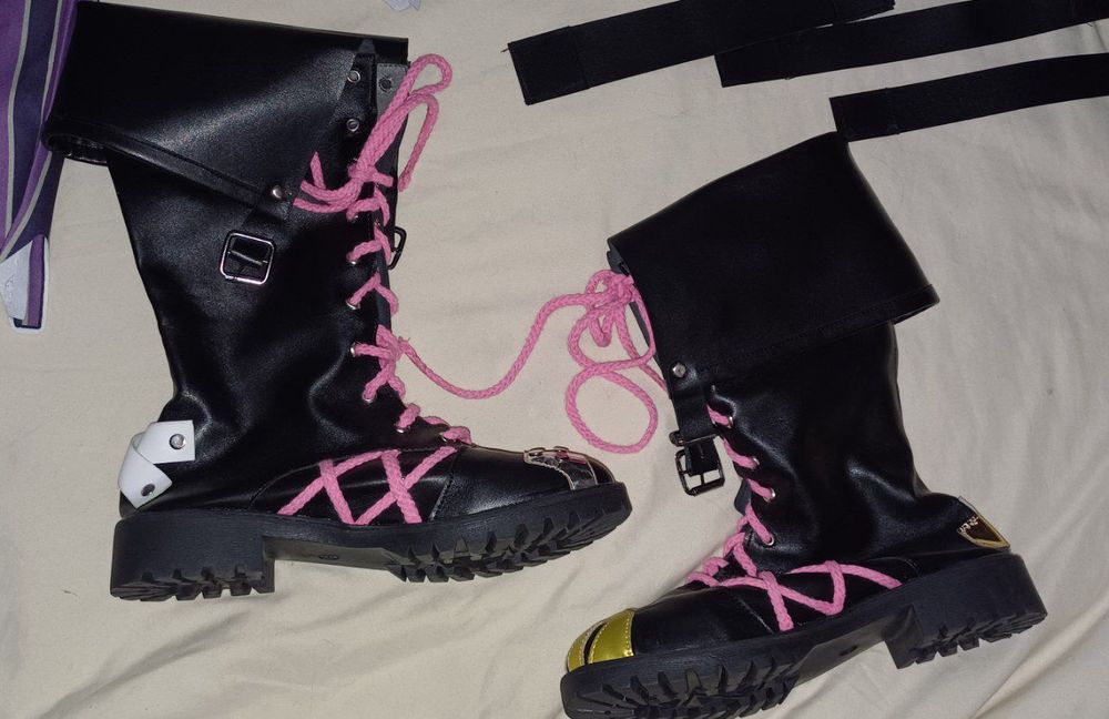 Продам ботинки Джинкс