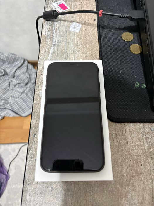 iphone 11 черный ,128gb