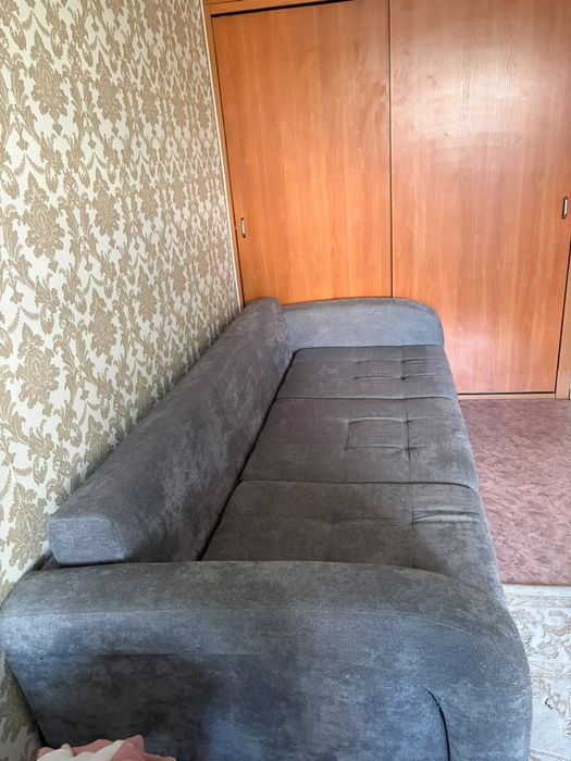 Продам диван мягкий