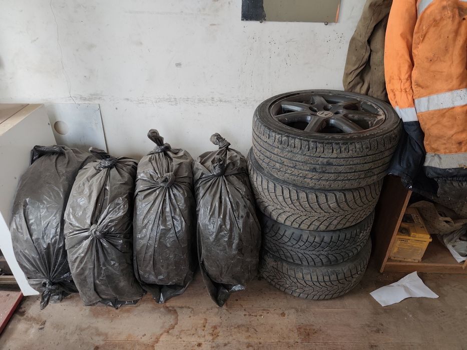 Продам диски на r17