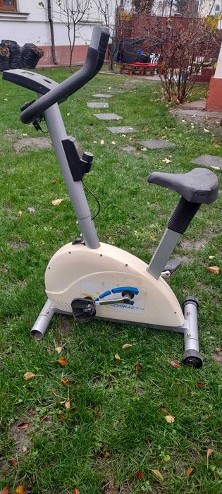 Bicicleta pentru fitness