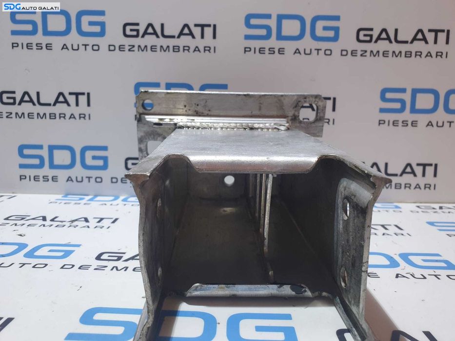 Cap Lonjeron Stanga Suport Armatura Intaritura Spoiler Bara Fata Audi A5 2008 - 2017 Cod 8K0807133C [X3188]