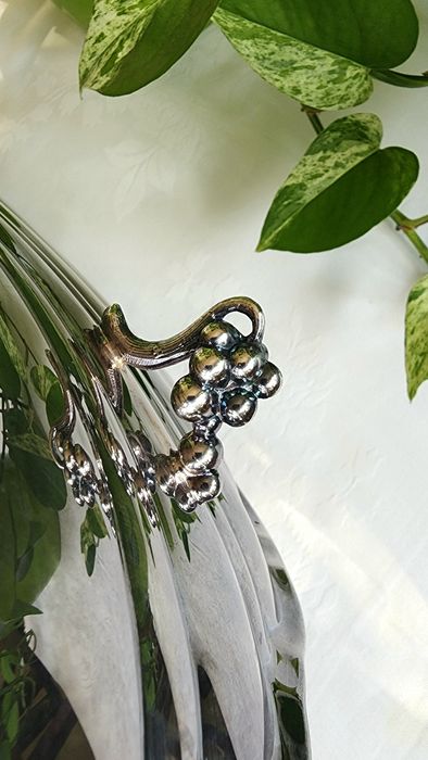 Старинное посеребрённое блюдо