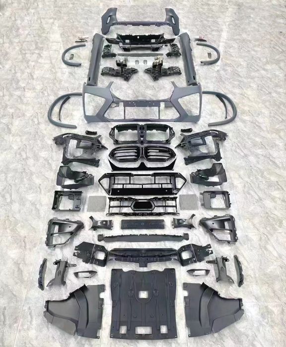 G05 LCI X5M пакет F95 BMW предна броня задна броня фарове стопове