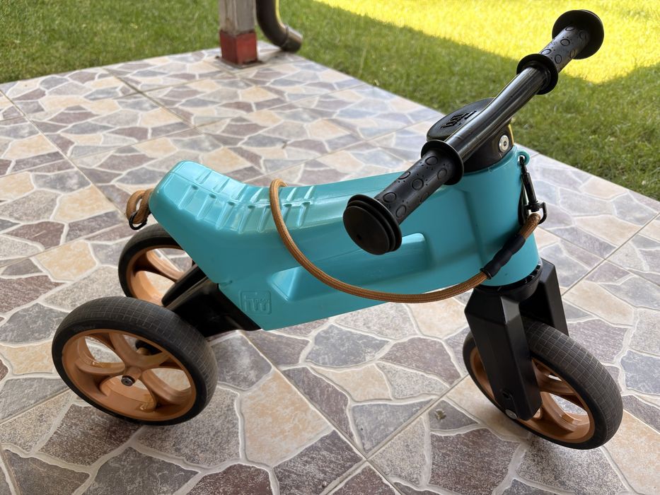Funny Wheels Rider