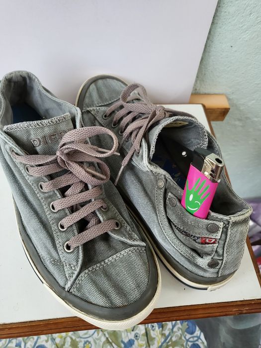 De vinzare teniși original Diesel denim.
