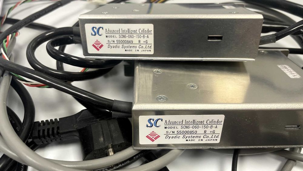 Актуатори комплект Dyadic SCN6-060-150-B-M + драйвер +захранване- 2бр.