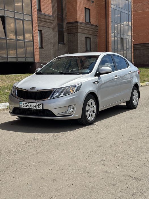 Продам KIA RIO 3