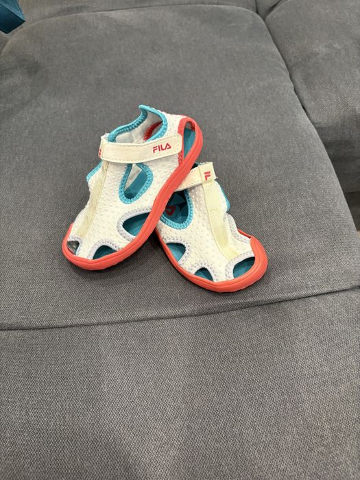 Спортни детски сандали Fila