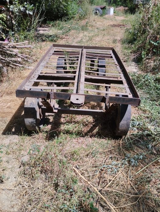 Продам тележку с колесами