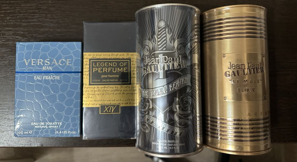 Духи оригинальные в упаковке, есть батч-коды, и слюды.