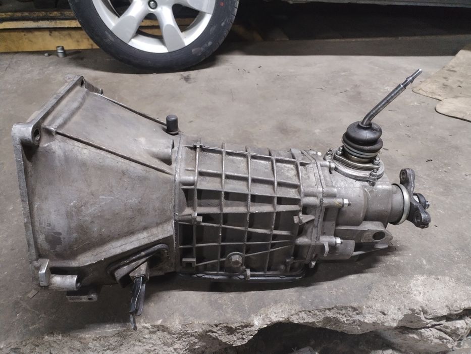 Коробка на ниву 5 ступка!