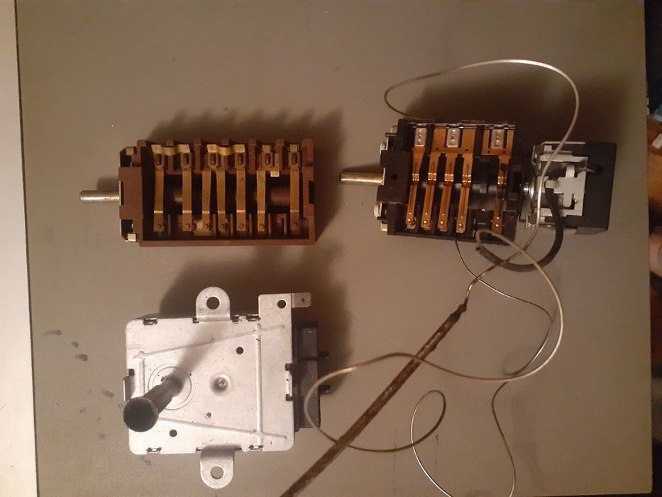 Электро плита  регуляторы б/у.