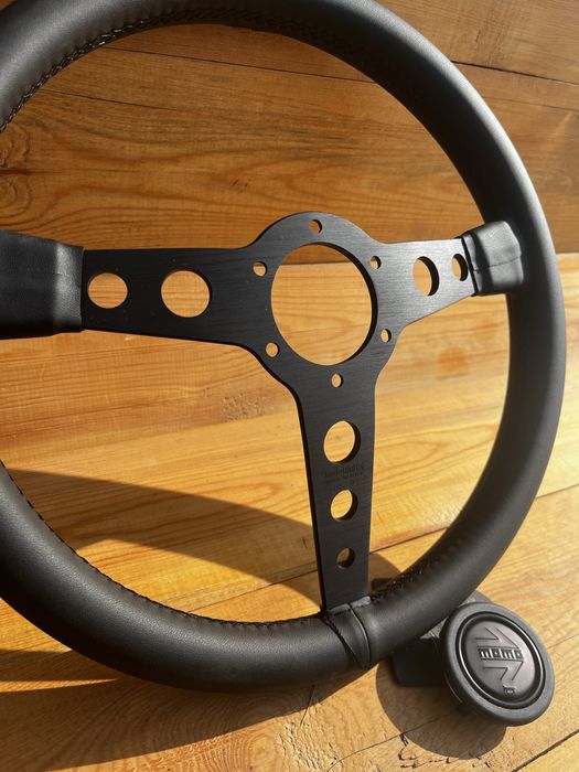 Спортен Волан MOMO