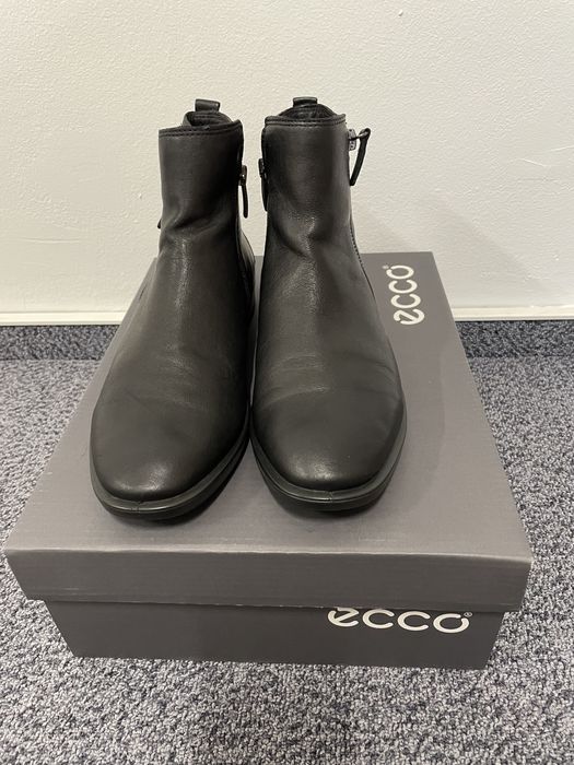 Botine ECCO din piele