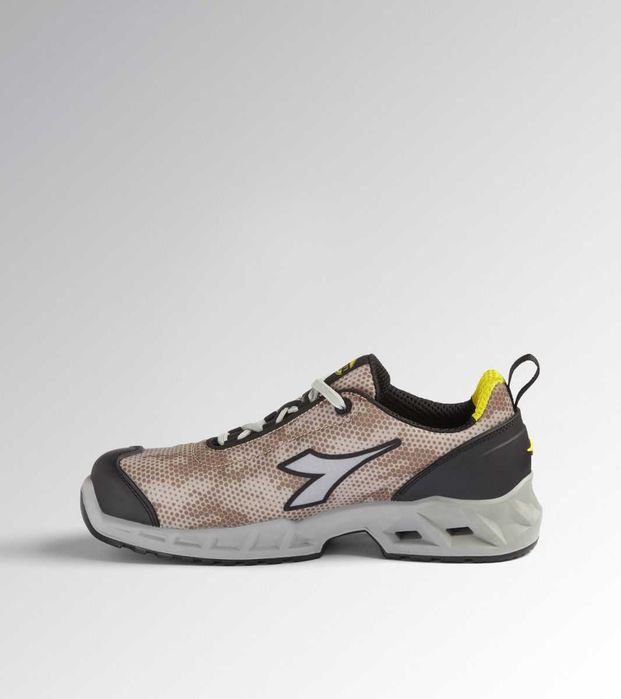 Bocanci de protecție Diadora, model Shark