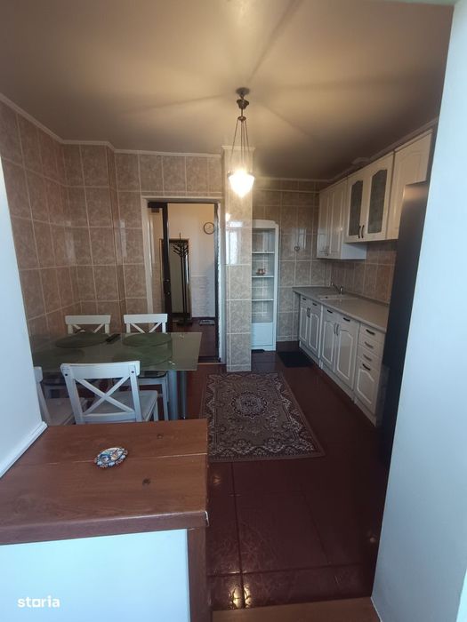 Inchiriere apartament 3 camere Targoviste- zona Minisat