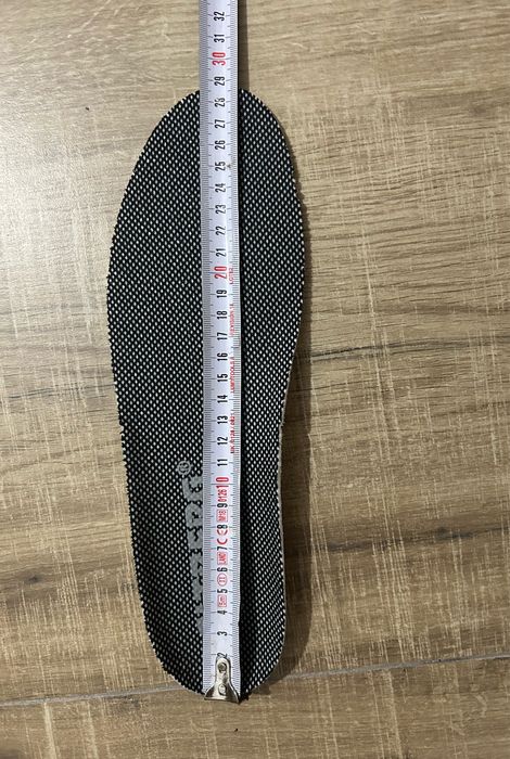 Bocanci marimea 42 (8M) si 43(9M)