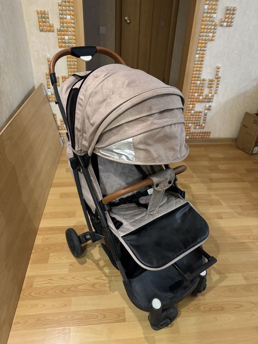 Продам детскую коляску