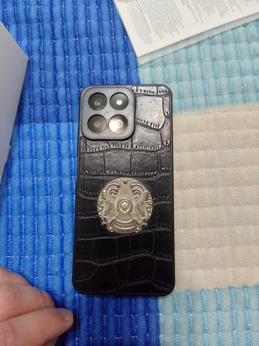 Продам мобильный телефон