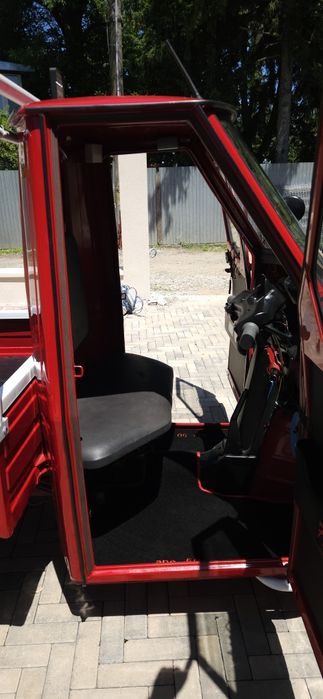 Vând Piaaggio Ape pentru afaceri de succes