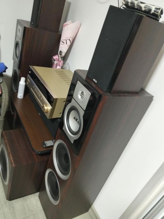 Vand boxe ,sunt noiii