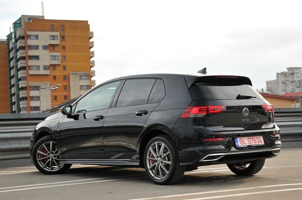 VOLKSWAGEN Golf 2023 — imagine 3