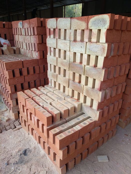 Красный кирпич талгар