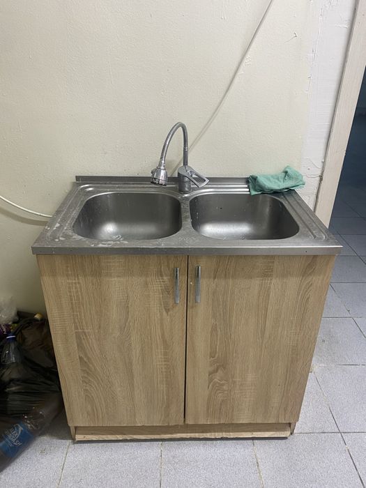 Продам раковину для кухни