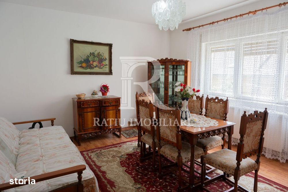 Apartament de colecție în centrul Marghitei | 4 camere | Garaj inclus