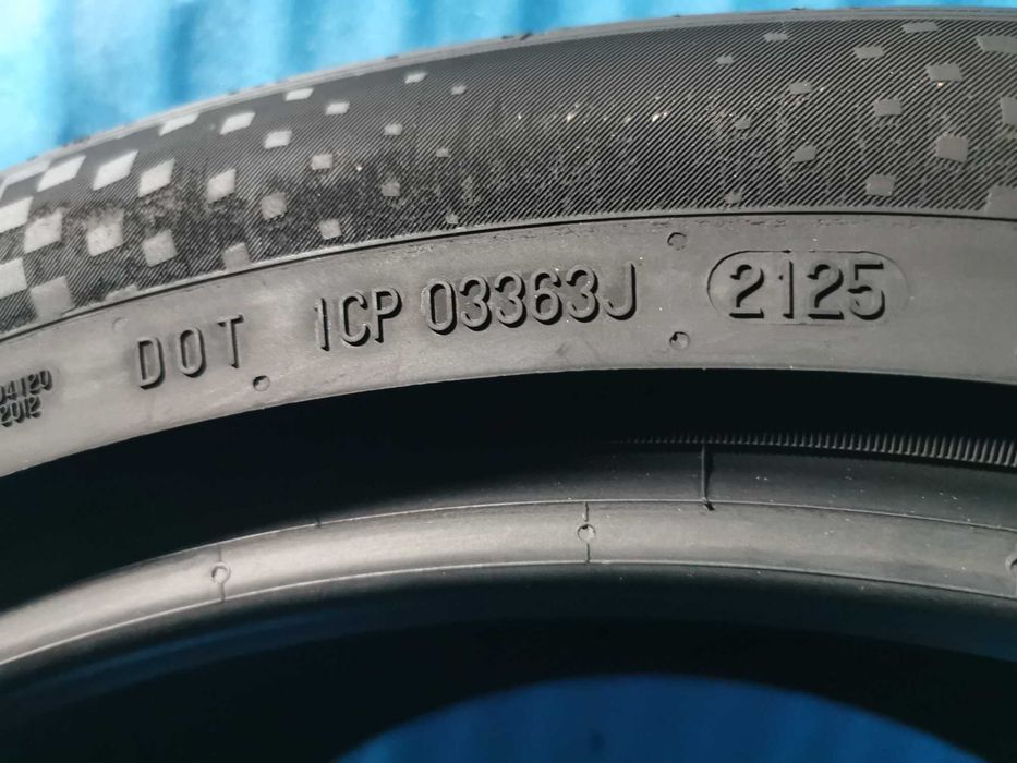 285/40 ZR22 - 325/35 ZR22 - continental 4 bucati