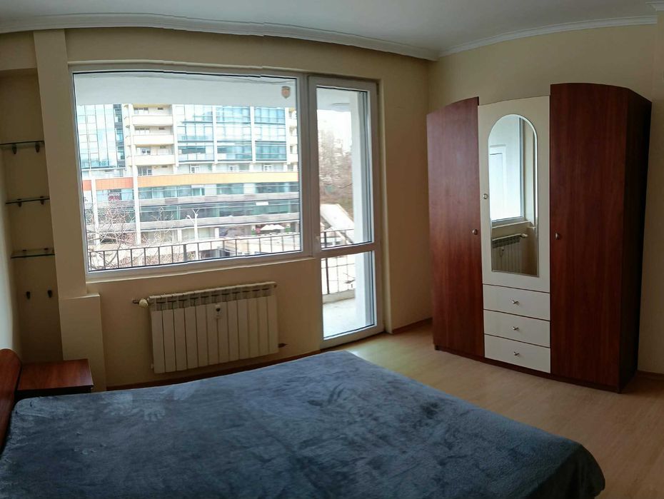 Дава се под наем Тристаен апартамент в София, Лозенец - 88 кв.м за 867.51 € - Снимка #6