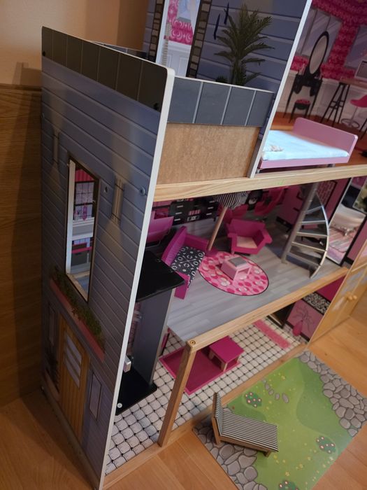 Casuta lemn papusi Kidkraft Sparkle Mansion