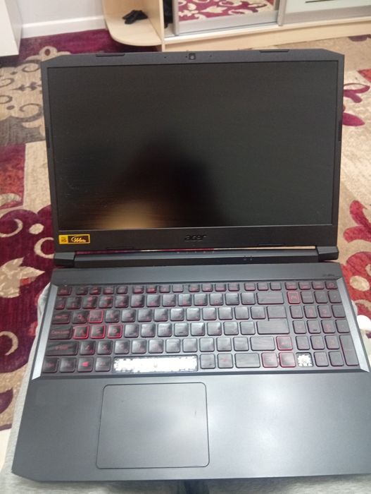 Acer Nitro 5 / i5-11400H