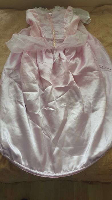 Страхотна парти карнавална рокля за Halloween или друг повод- Hamley's