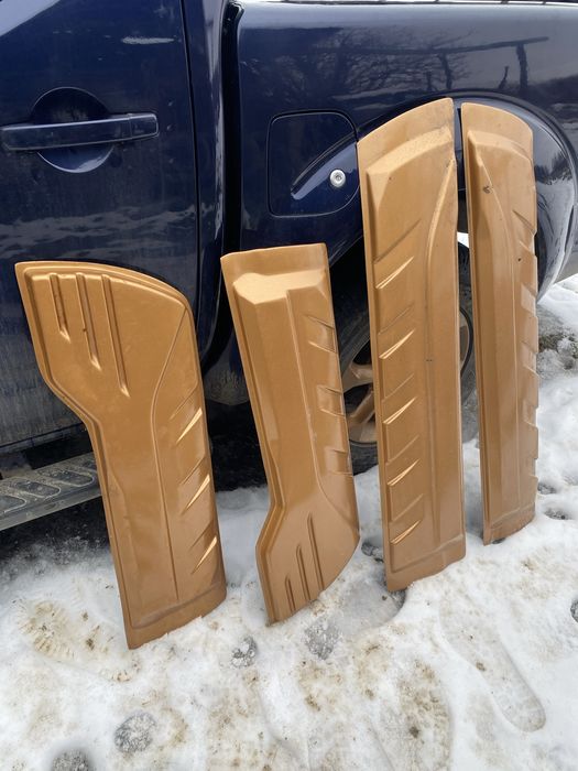 Ornamente și acoperiș