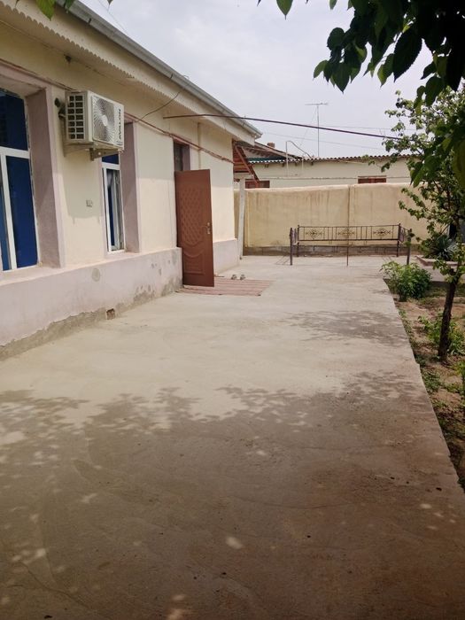 Ховли уй сотилади 4/5 сотук 5 хона