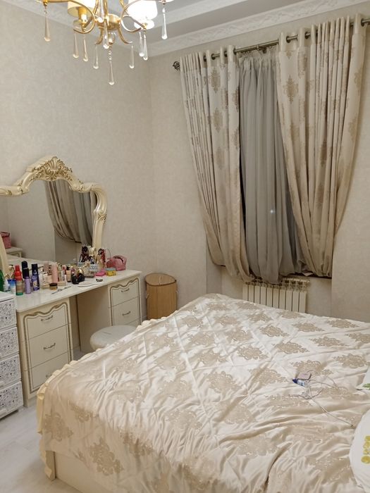 Продам квартиру на ойбек 2/4/4