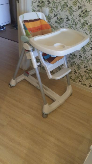 Стульчик для кормления peg perego