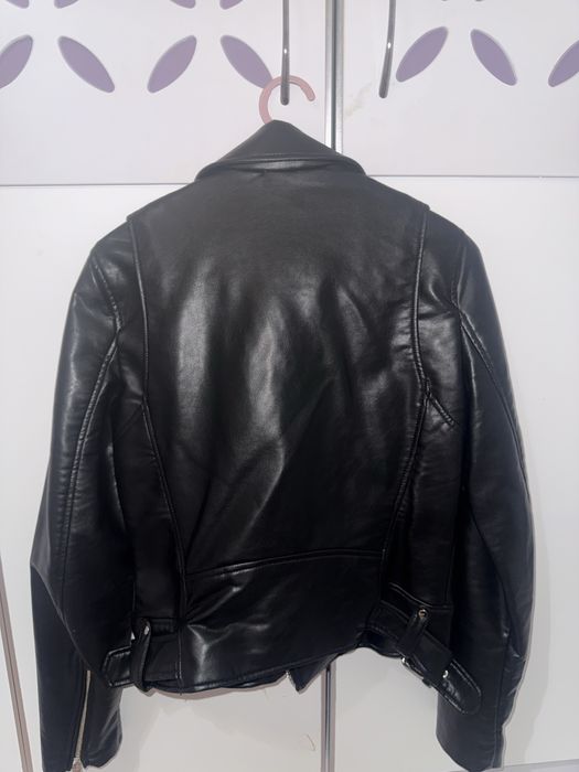 черно кожено яке Zara