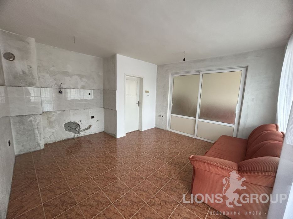 Продава се Многостаен апартамент в Варна, Аспарухово - 108 кв.м за 1574 €/кв.м - Снимка #4