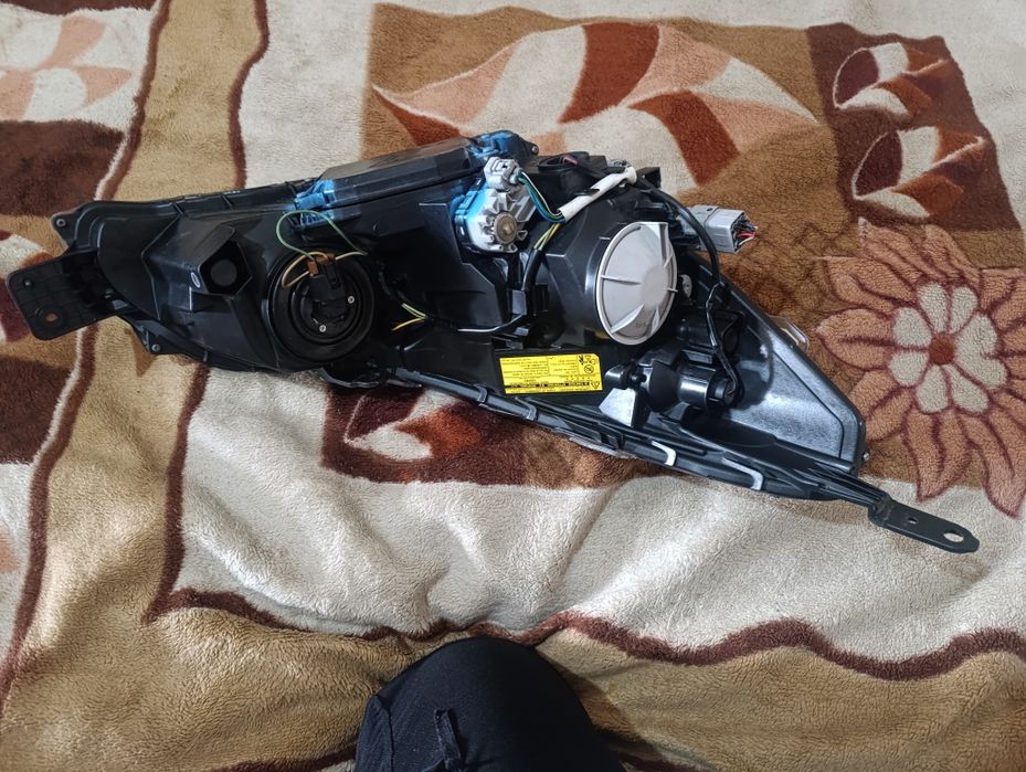 Фара на Субару Легаси Аутбэк до рестайлинг