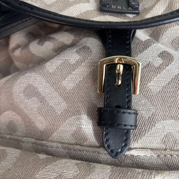 Раница Furla, Marella, Dsquared 2