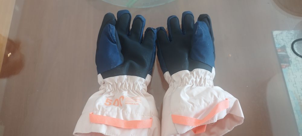 Ръкавичка за ски ,нови детски