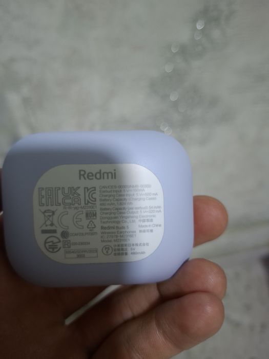 Redmi buds 5 earbuds