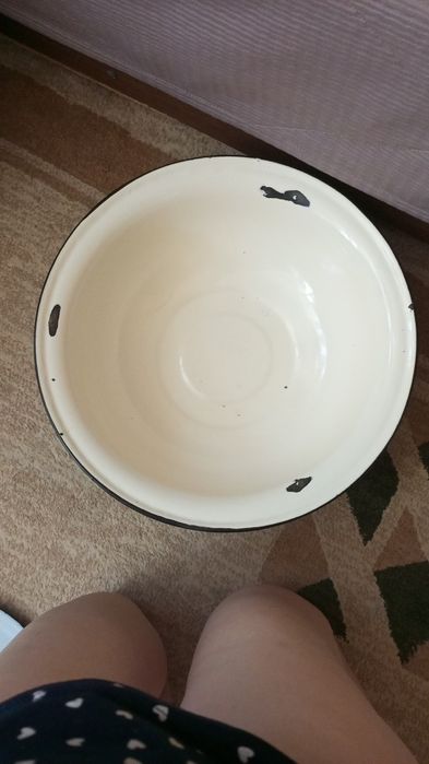 Таз эмаллированный