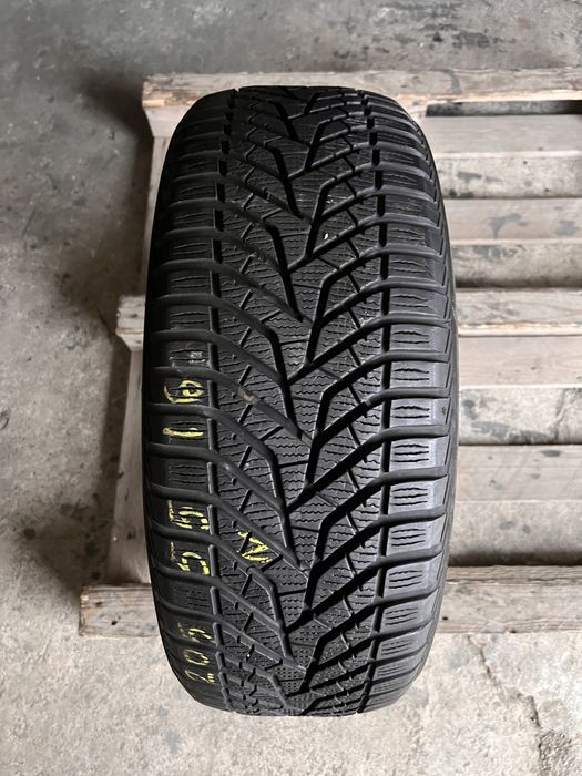 1 anvelopa iarna 205/55/16 , yokohama , 7.4 mm
